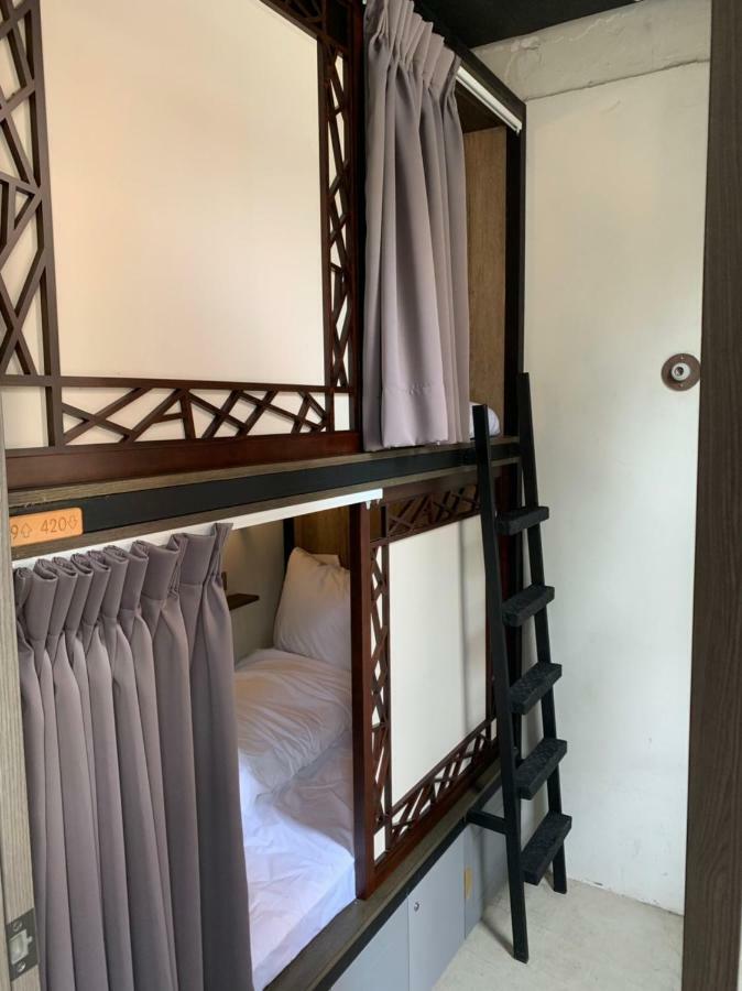 Dan Hostel丹居青旅 Taipei Bagian luar foto
