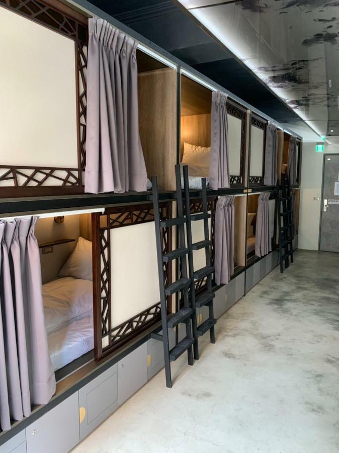 Dan Hostel丹居青旅 Taipei Bagian luar foto