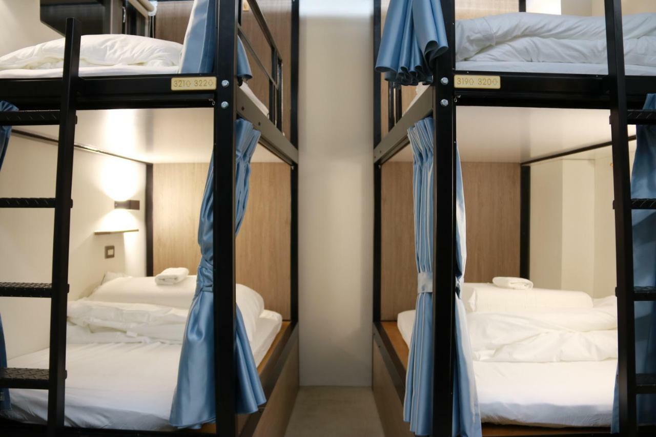 Dan Hostel丹居青旅 Taipei Bagian luar foto
